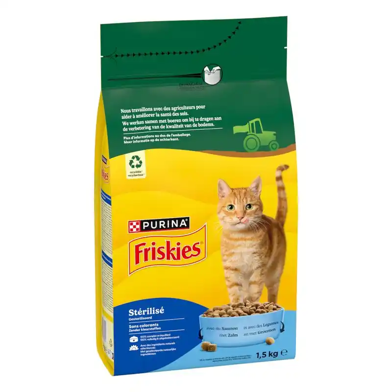 Akció PURINA Friskies Sterilized Cat lazac, tonhal & zöldség